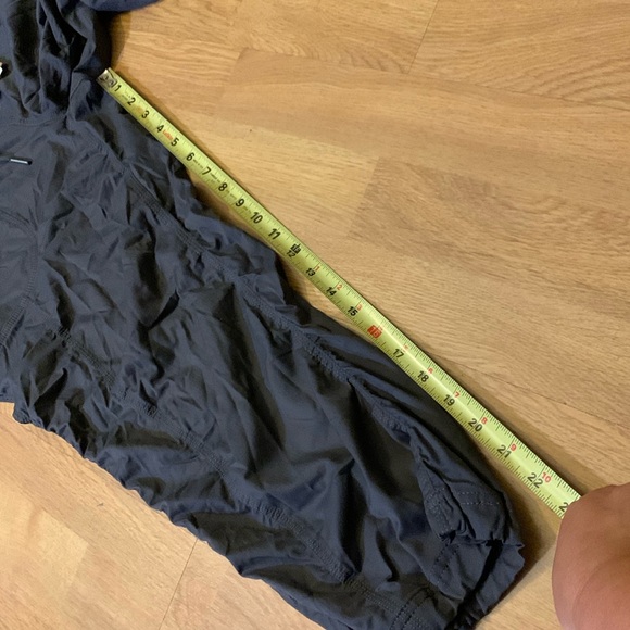 NWT The North Face Aphrodite 2.0 Capri, Gray, L - Picture 3 of 13